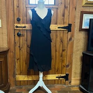 Robbie Bee little black dress size 10 Petite